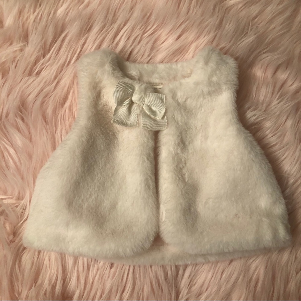 Baby B’Gosh Ivory Fur Vest 6M